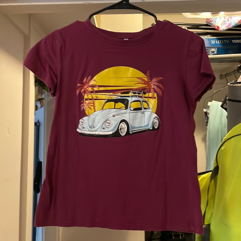 Retro bug graphic tee
